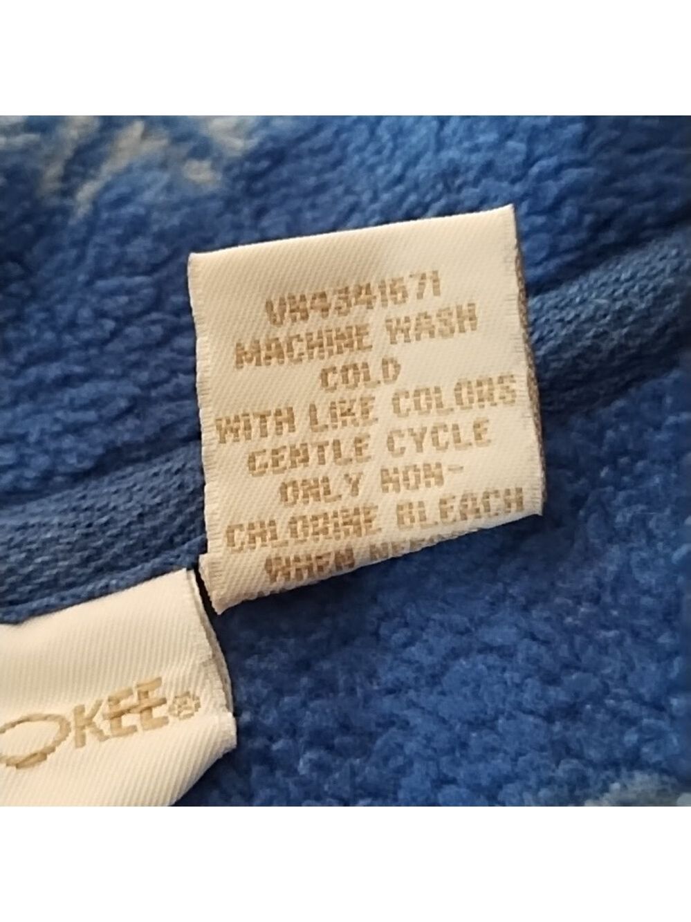 Winter sports themed Sweatshirt, size small, by Cherokee - Picture 8 of 9